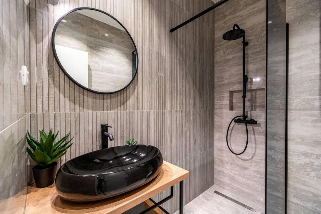 New&Luxury 5* With An Amazing View - Pure Apartment Ragusa Esterno foto